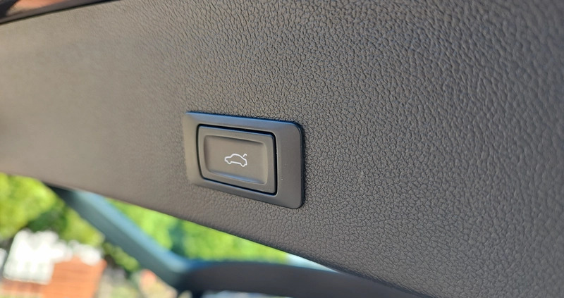 Audi A4 cena 59999 przebieg: 210000, rok produkcji 2014 z Maków Mazowiecki małe 742